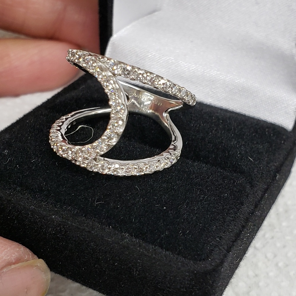 #SOLD#Free form diamond ring - Picture 3 of 4